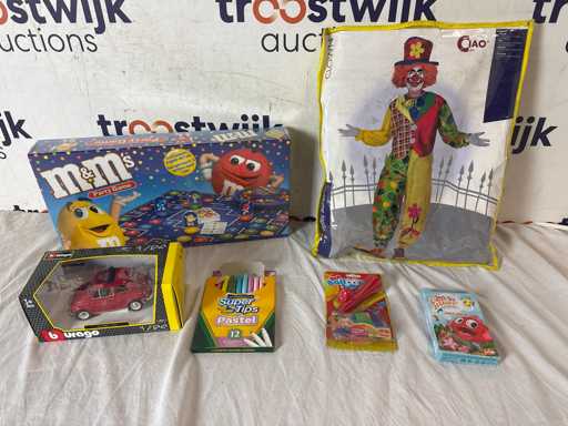 Lot de jucării de marfă returnate