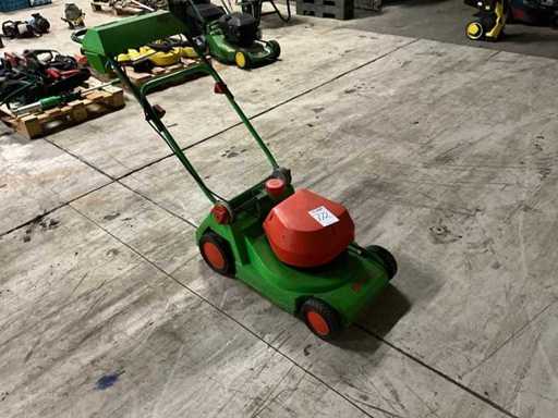 Mașini de tuns iarba Brill