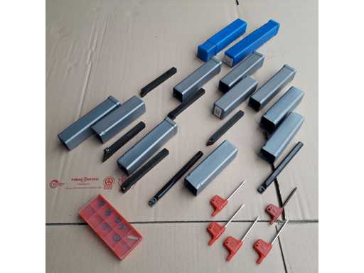 Set de scule pentru strung 