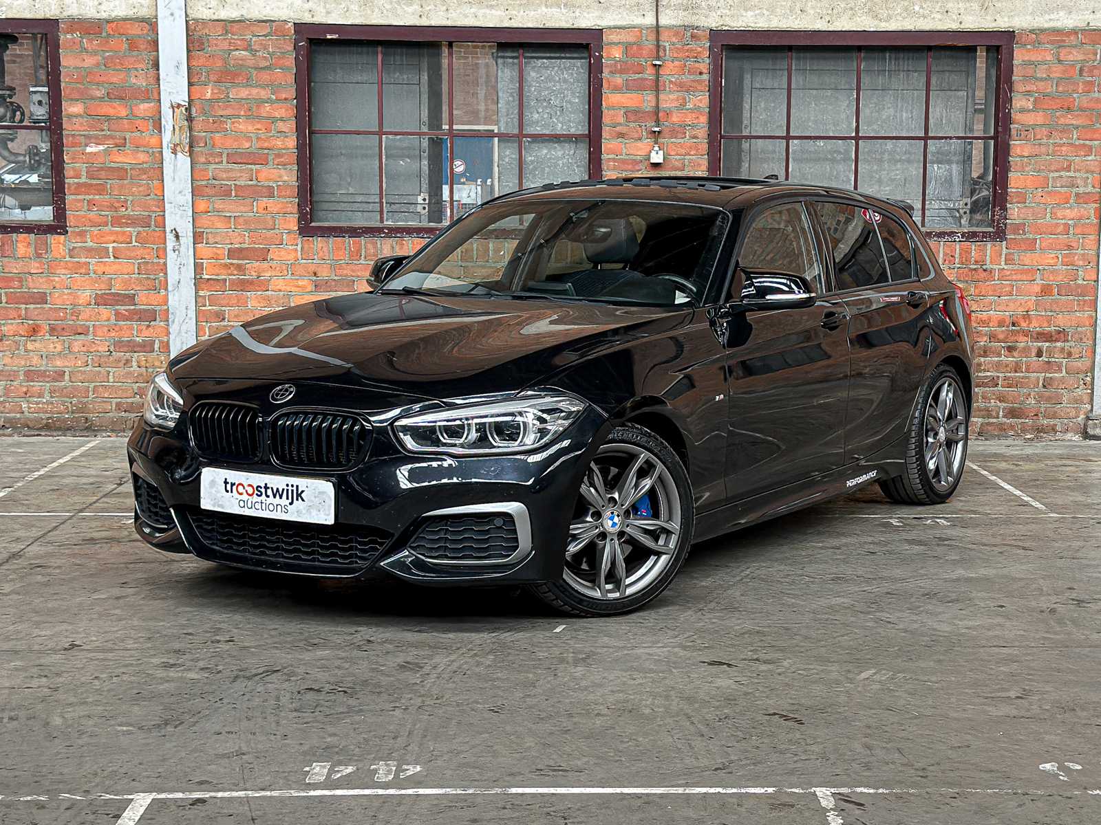 Luxury & sports cars te Boxmeer
