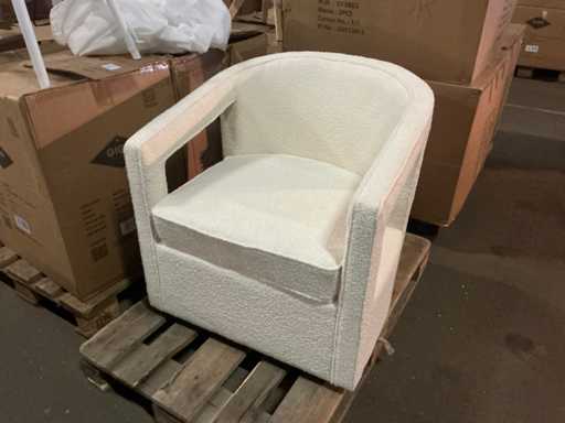 Giga Furniture Alma Swivel Armchair