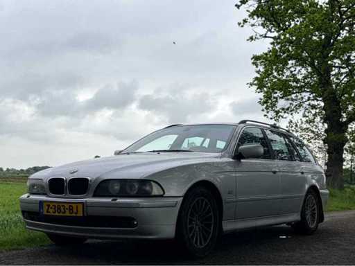 2001 BMW 5er Touring 520i Lifestyle Ed. Pkw