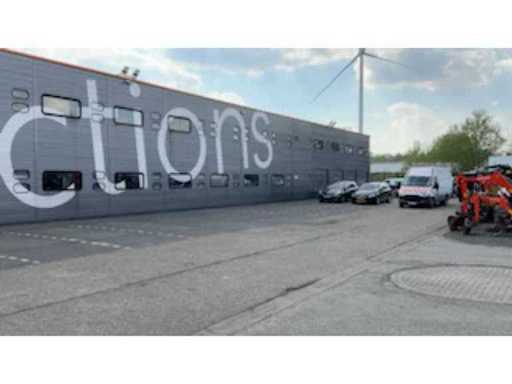 d77e1da2-76e5-4239-bf7e-cffa072d8e24.mp4