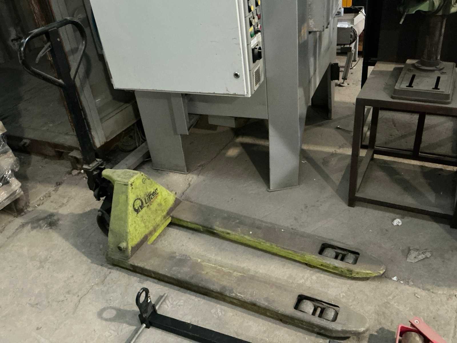 Pramac Hand Hydraulic Pallet Truck