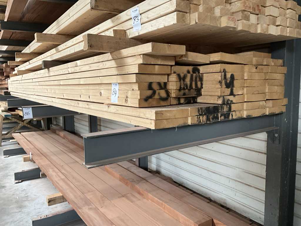 Batch of spruce beams (approx. 40x)