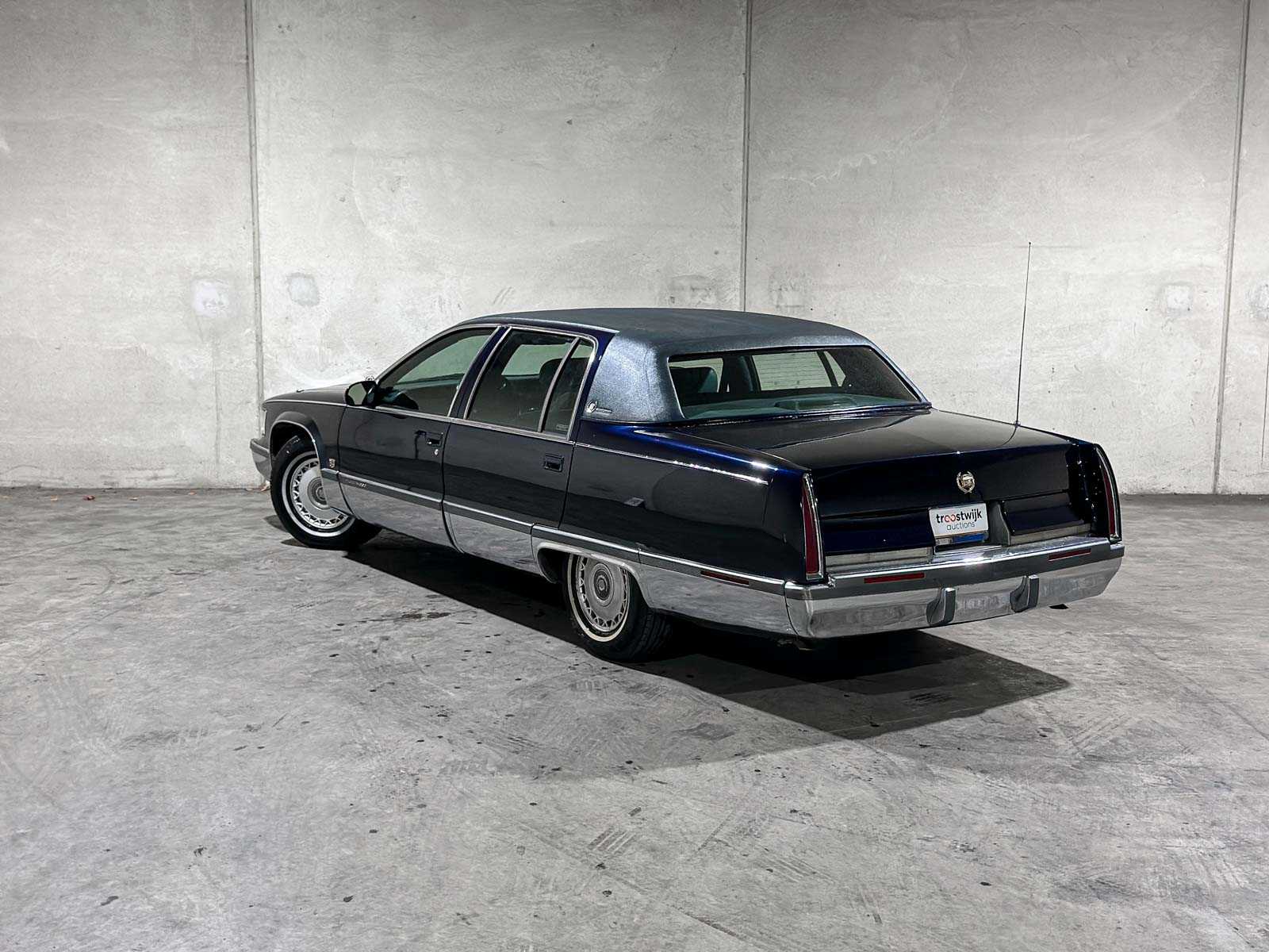 Cadillac Fleetwood Brougham 256pk 1995, G-578-KG