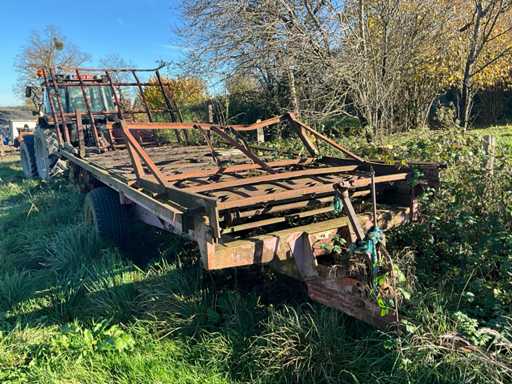 Le boulch Remorque à balles