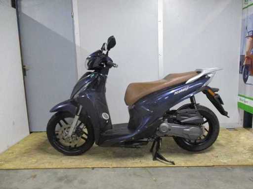 Kymco - Damage Moped - New People S E5 INJECTION - Scooter