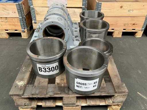Partij industriële lagerhuizen & diverse stalen klembussen 261KG