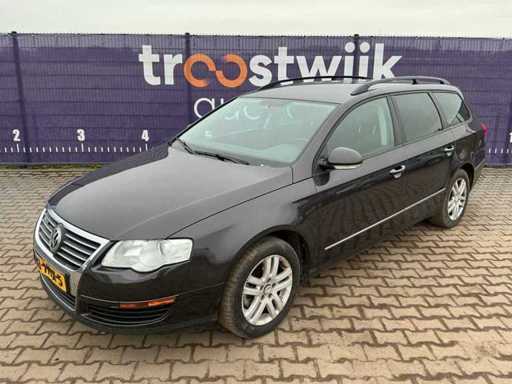 2008 - Volkswagen Passat Variant Passenger Car