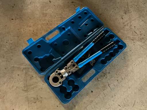 Pince à presse manuelle Fixoconnect