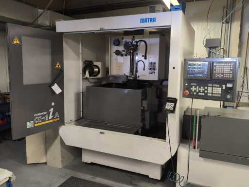 FANUC ROBOCUT ALPHA-1 IA Wire EDM Machine