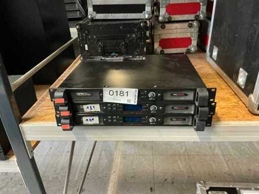 Grupuri LAB IPD2400 amplificatoare de putere (3x)