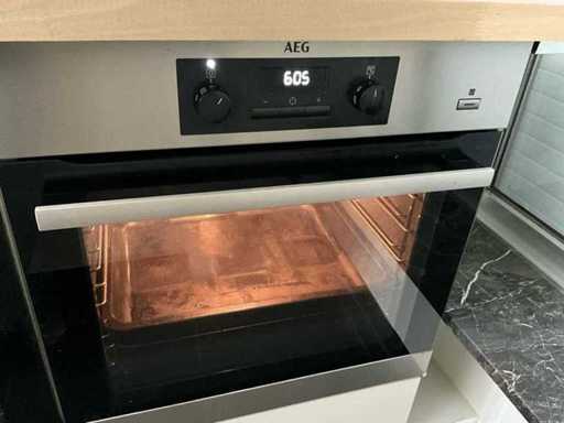 AEG 71 ADB 01 AD Four à convection (intégré) Acier inoxydable - classe énergétique A