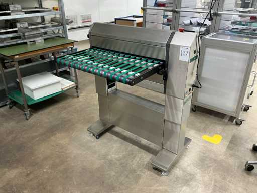 2004 Teknek UPC0750 Machine de nettoyage de panneaux/feuilles