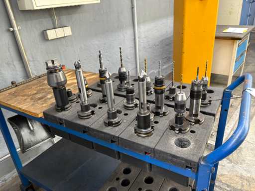   Lot SK 40 Tool Holders