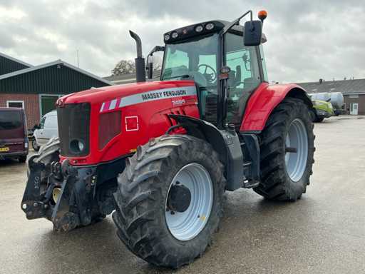 Tracteur agricole à traction intégrale MASSEY FERGUSON VT 7495 2007
