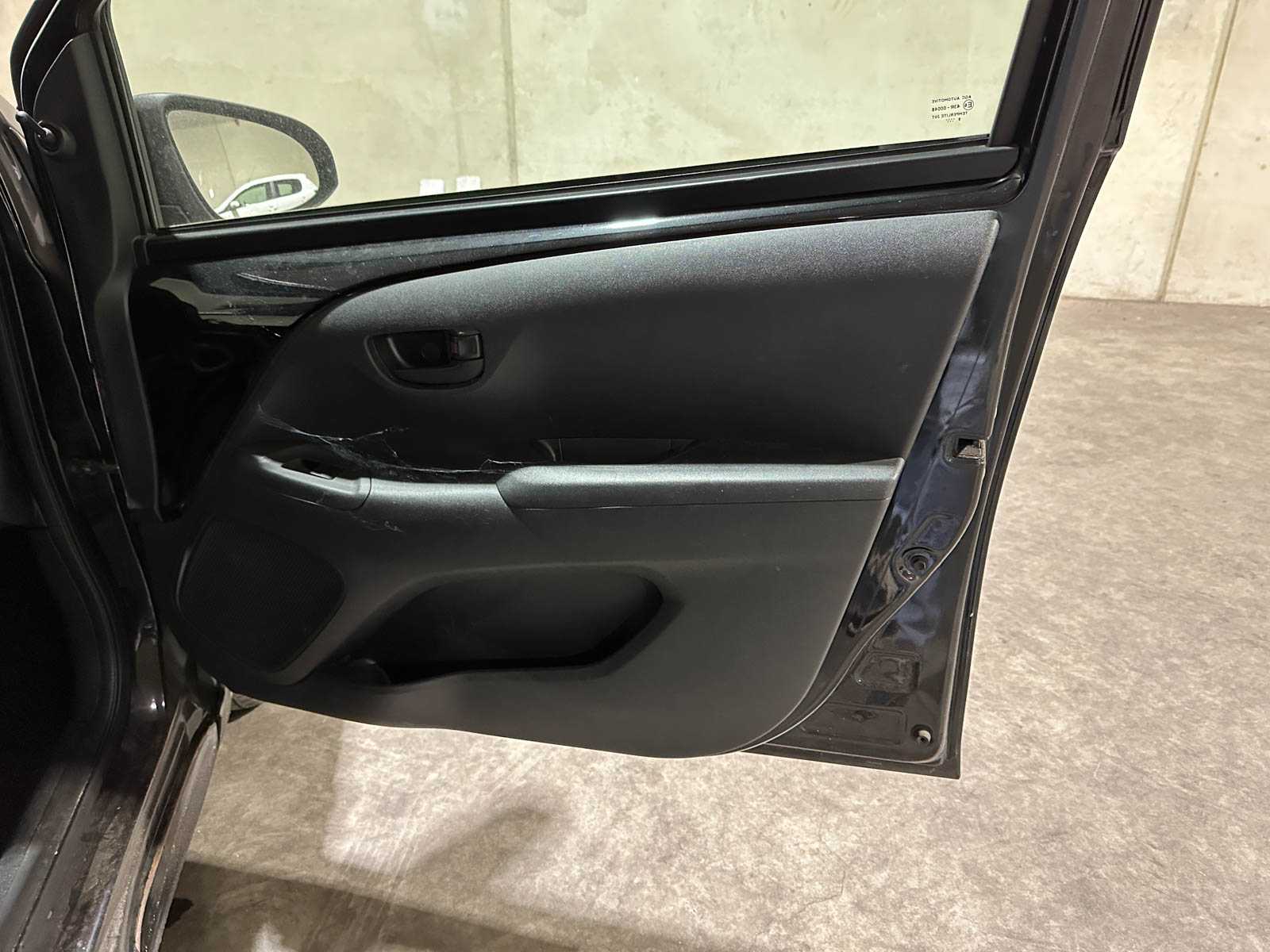 Citroen C1 1.0 VTi Feel 72pk 2020 (Origineel-NL + 1e eigenaar), H-148-BX