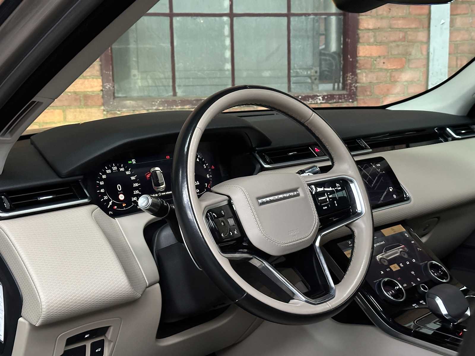 Land Rover Range Rover Velar 2.0 P400e R-Dynamic HSE 300pk 2021 (Origineel-NL), L-870-KS