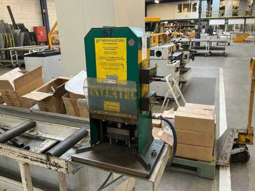 Pneumatyczna maszyna do dziurkowania Kabbert