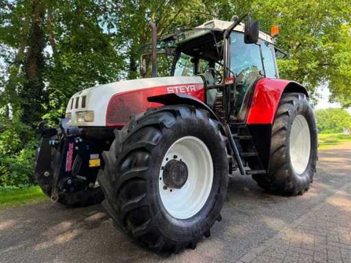 Trattore agricolo Steyr 9145 a trazione integrale del 1999