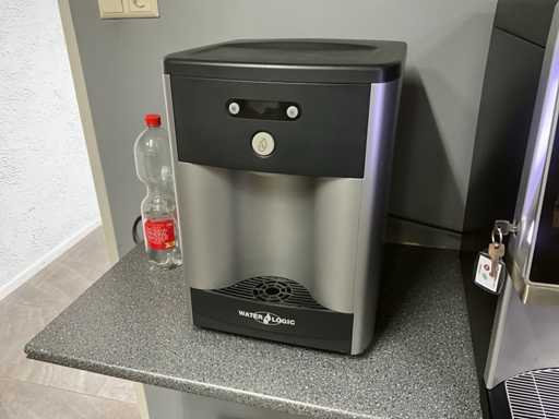 Water logic Water dispensing