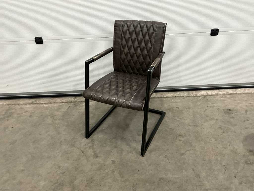 Faux leather restaurant chairs (20x)