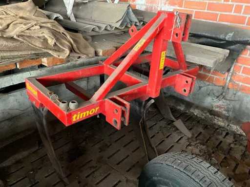 Timor Woeler, grounder adânc