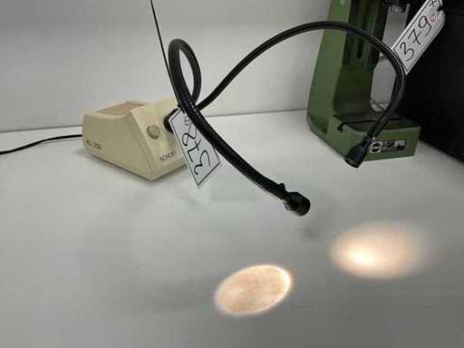 SCHOTT KL 200 Sorgente di luce fredda