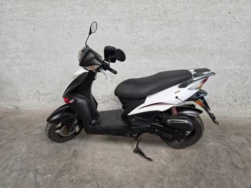 Kymco - Bromscooter - Agility Fat - 4T 45km uitvoering f865lv