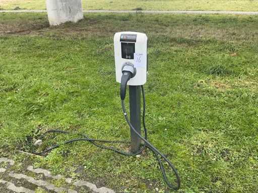 Stacja ładowania 50Five