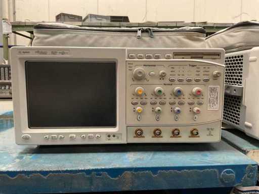 Osciloscopul Agilent Infiniium