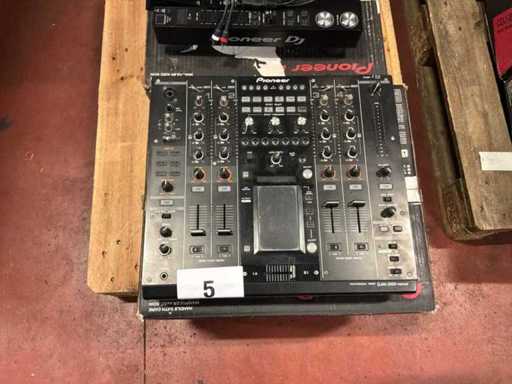 Pioneer DJM-2000 Nexus DJ Mixer