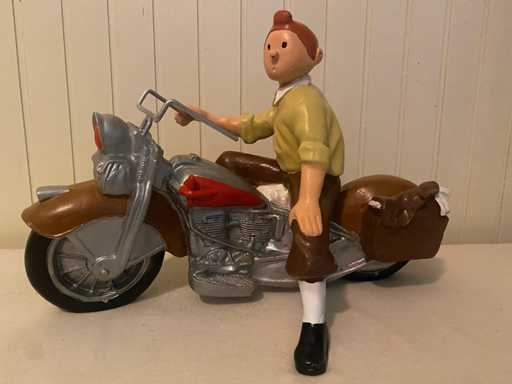 Tintin na pomniku motocyklowym