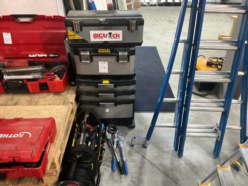 Partij diverse hand gereedschap