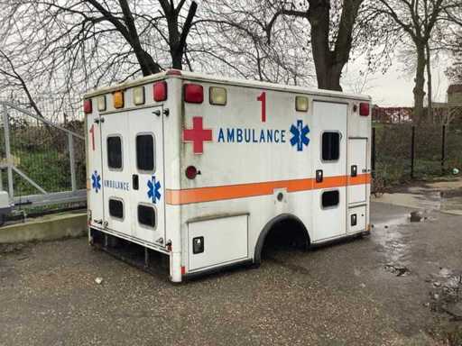 Wheel coach Intensive care unit