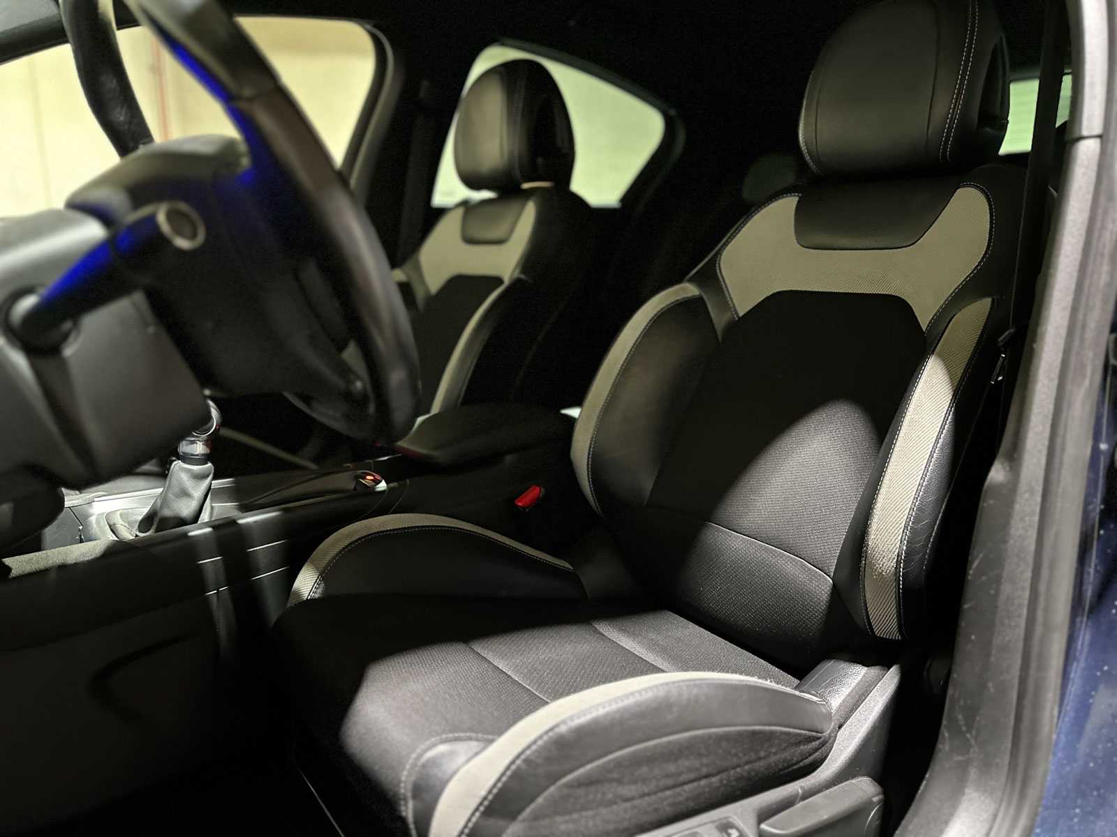 Citroen DS4 1.6 VTi So Chic 120pk 2011 (Origineel-NL), 32-RSX-3