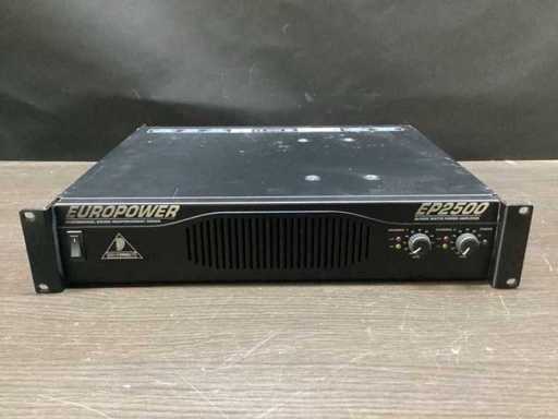 Behringer - EP2500 - Verstärker