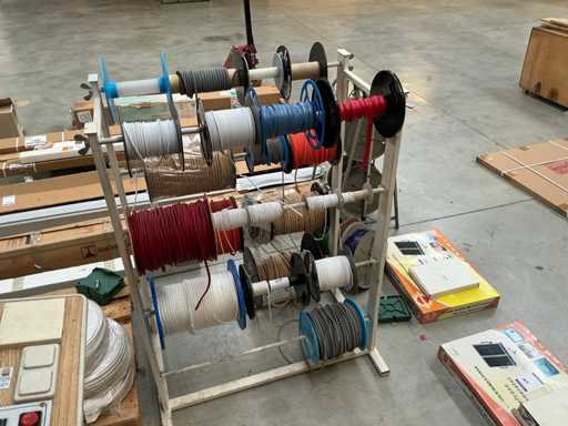 Porte-cordes et cordons