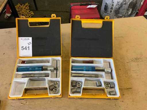 Filetă cu șurub (2x)