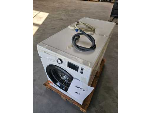 BAUKNECHT W ACTIVE 8A 2 x Bauknecht Waschmaschine unverpackt