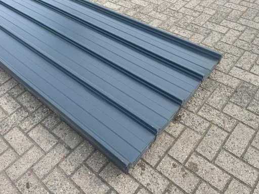 Dachplatten 700x106cm, 29 Stück, 215m², neu, ungenutzt
