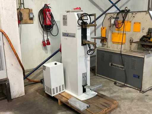 2017 TECNA 4640N Spot Welding Machine