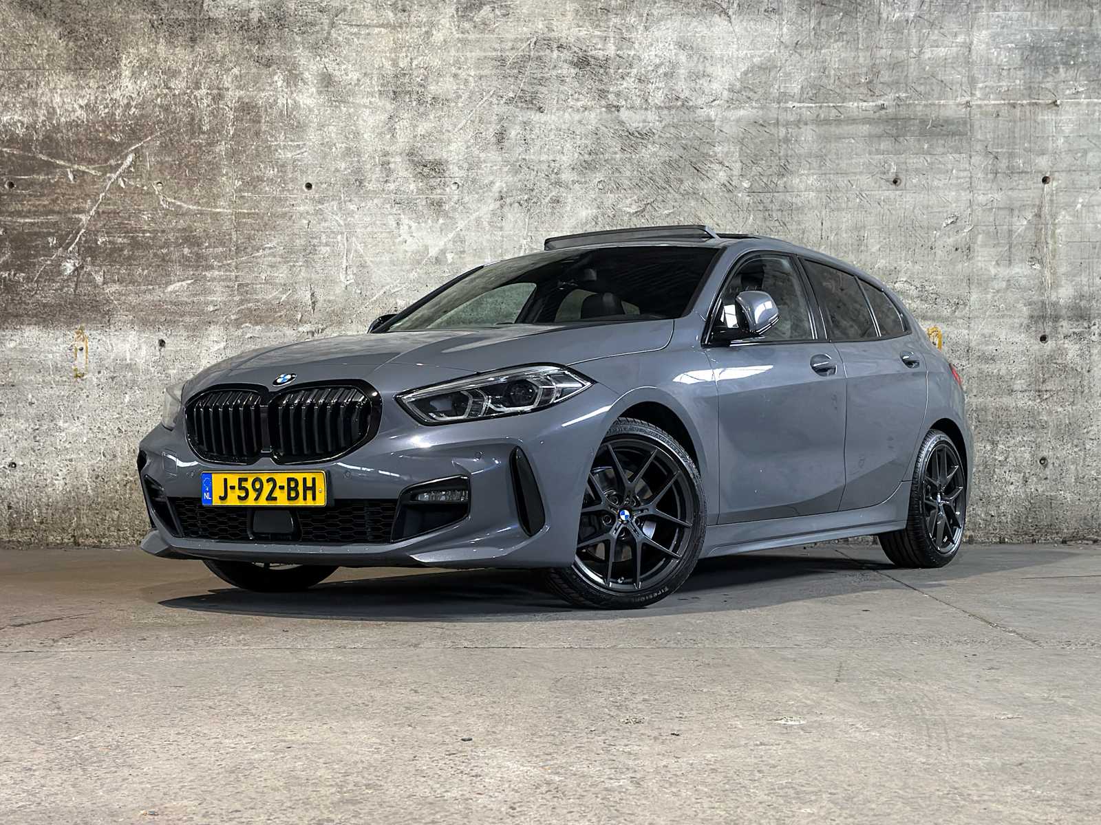BMW 118d Executive Edition M Sport 150pk 2020 (Origineel-NL + 1e eigenaar) 1-serie, J-592-BH