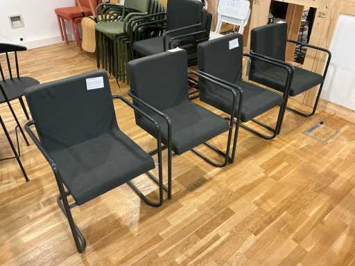 Lensvelt “Beyond Space” Boring Visitor Chair Vergaderstoel (4x)