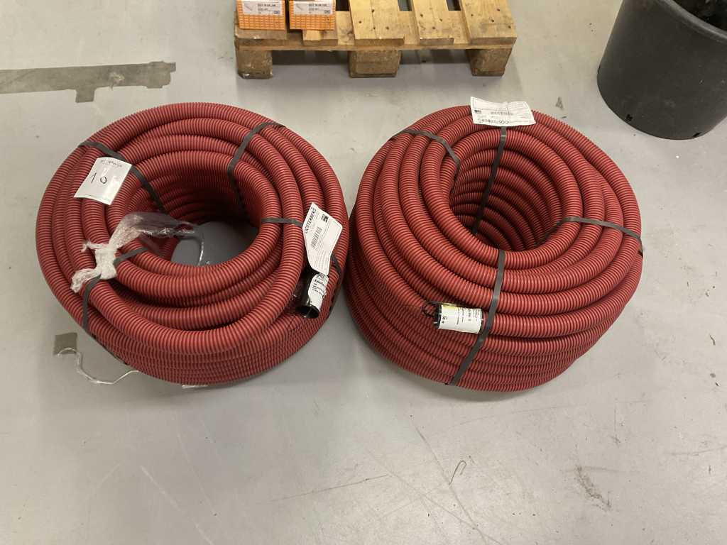 Flexible tube with pull wire (2x)
