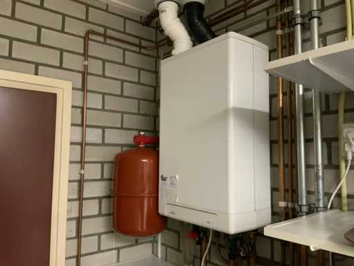 Cazan HRE Combi cu rezervor de expansiune