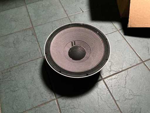 JBL 2226H Speaker