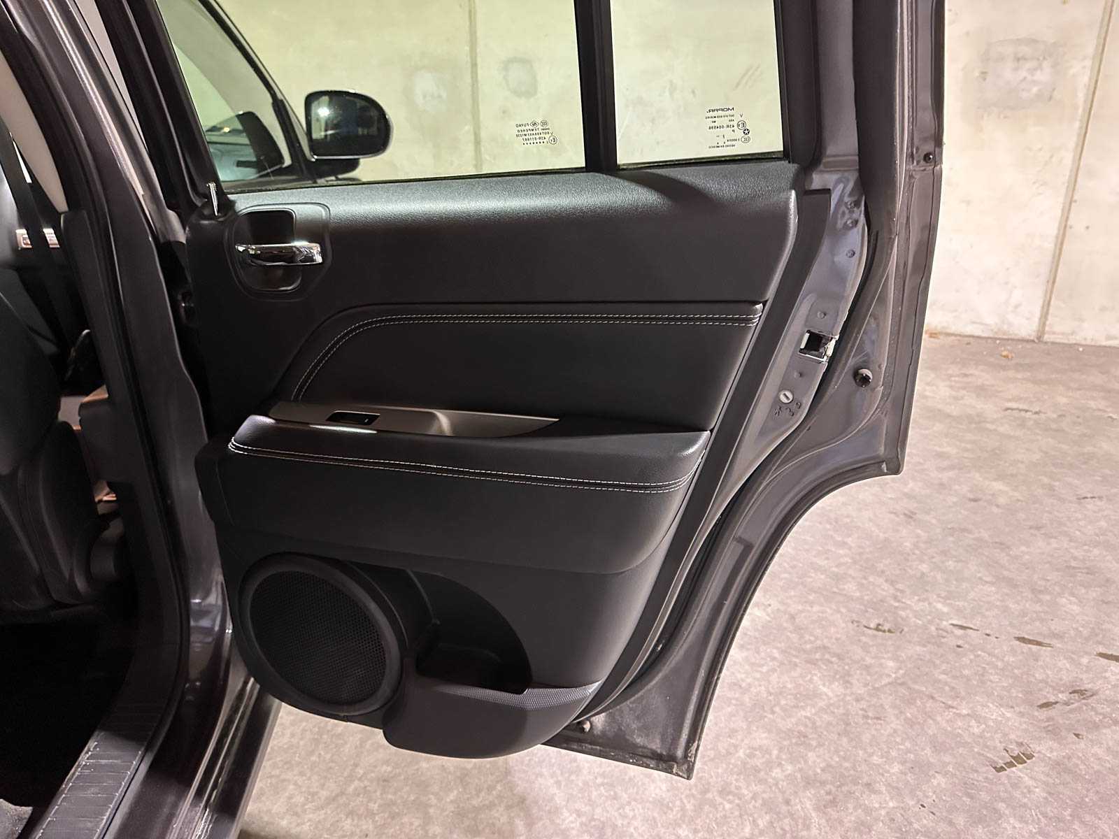 Jeep Compass 2.0 North Business Edition 156pk 2014 (Origineel-NL+1e eigenaar), 2-XKN-14