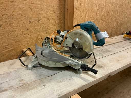 1997 Makita LS1013 Beker en Gistingszaag